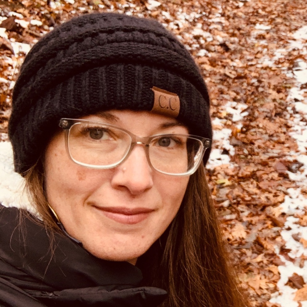 Meet your Posher, Amy